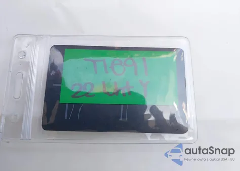 2022 Tesla Model Y Long Range Dual Motor All-Wheel Drive из США, поврежденный, VIN 7SAYGDEE2NF355158